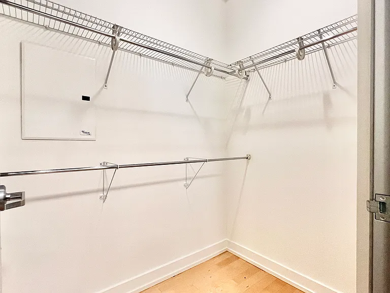 645 W 9th St #631 — Photo 10