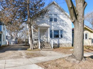 217 N Roosevelt St, Green Bay, WI 54301