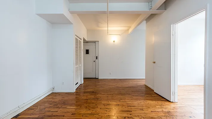 Rented by Nooklyn NYC LLC | media 24