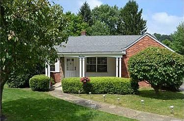 1st image of 33 Meadowbrook Ave