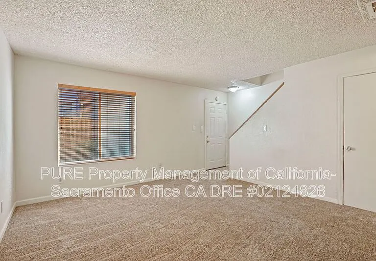 317 U St #2 — Photo 5