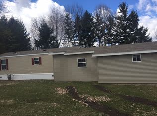 23524B Sunny Slope Rd, Brillion, WI 54110
