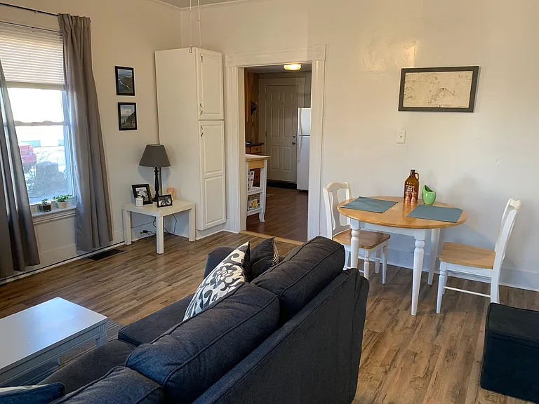 316 Douglas St #1 — Photo 4