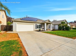 834 W James Court W, Visalia, CA