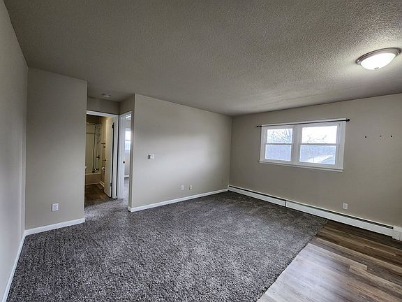 4th image of 410 S 6th St #1