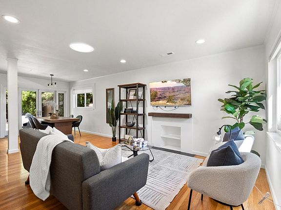 5th image of 2377 Newhall St