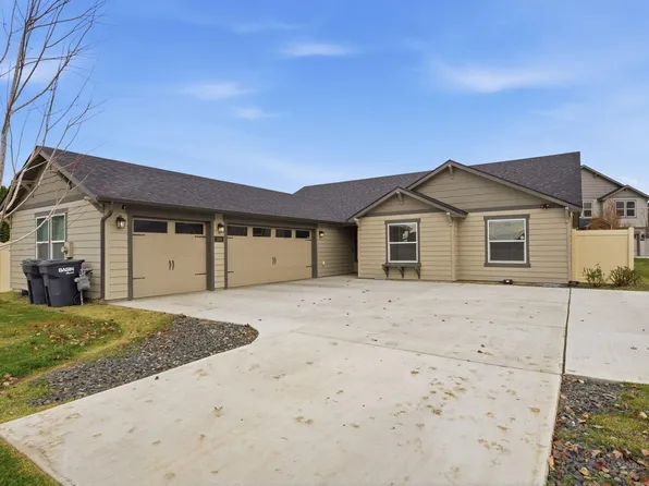 3910 Curtis Dr, West Richland, WA 99353