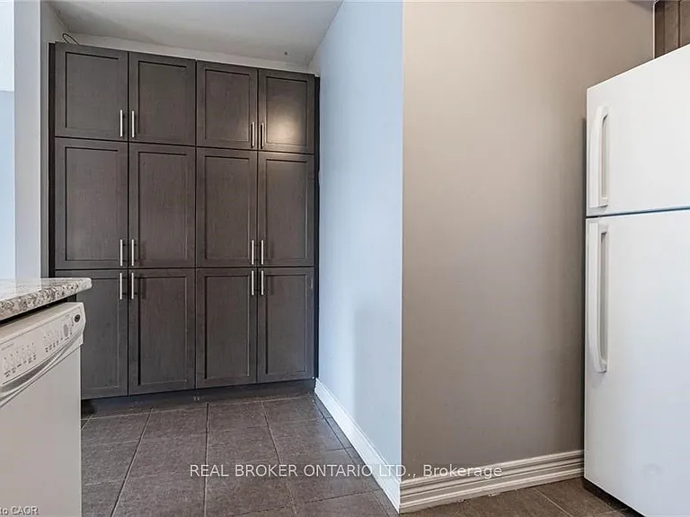 420 Linden Dr #31 — Photo 11