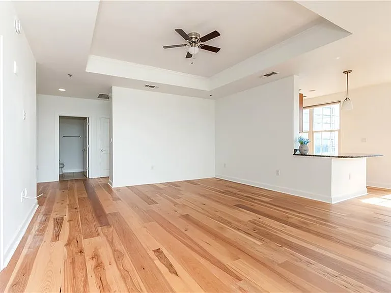 325 E Paces Ferry Rd NE #1905 — Photo 6