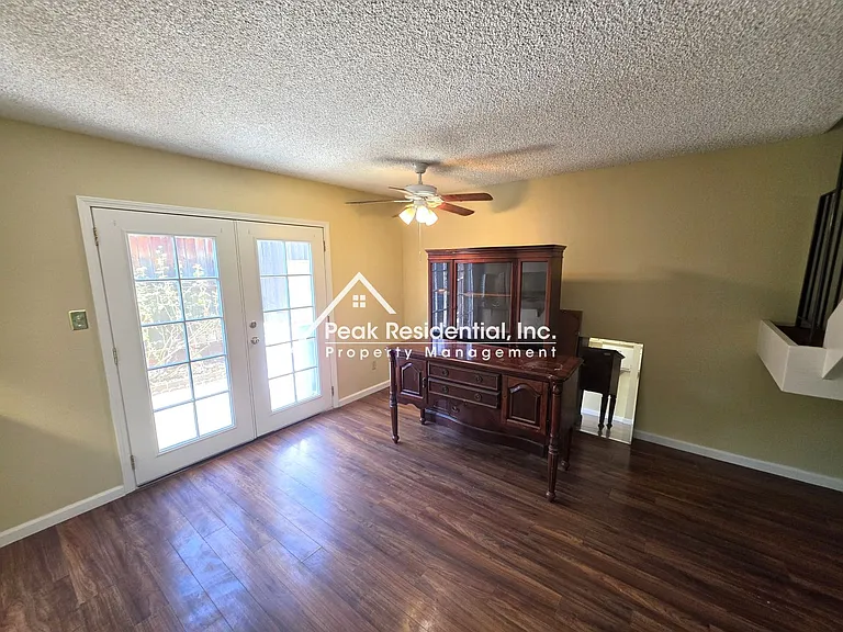 6691 Greenback Ln — Photo 5