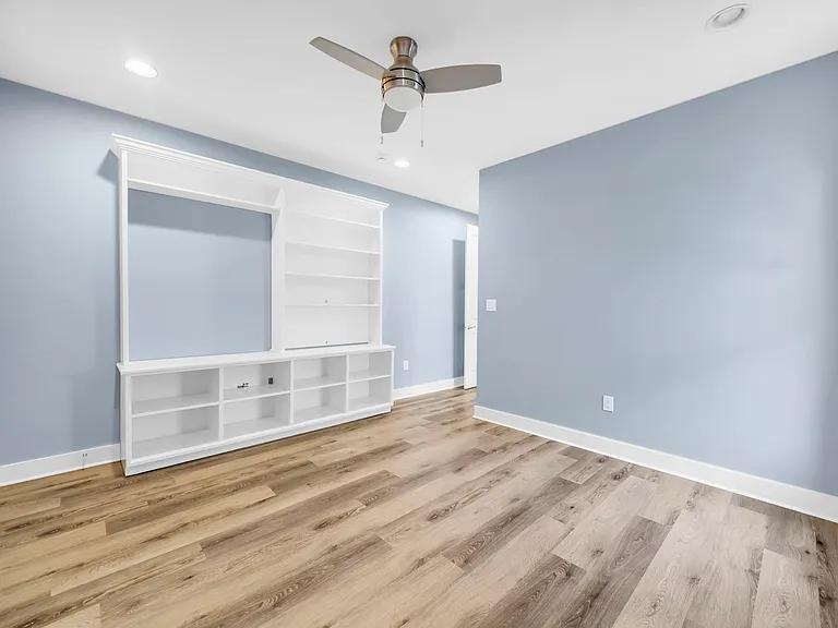364 Carson Oaks Ln — Photo 37