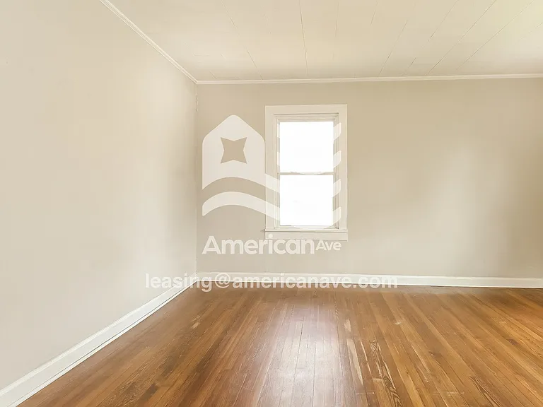 17631_010_bedroom_13664911.jpg