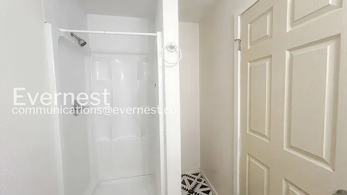 125 Magendie St — Photo 8
