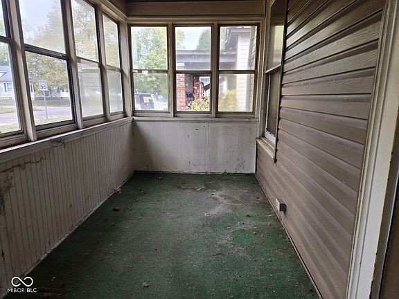 5th image of 1008 S 18th St