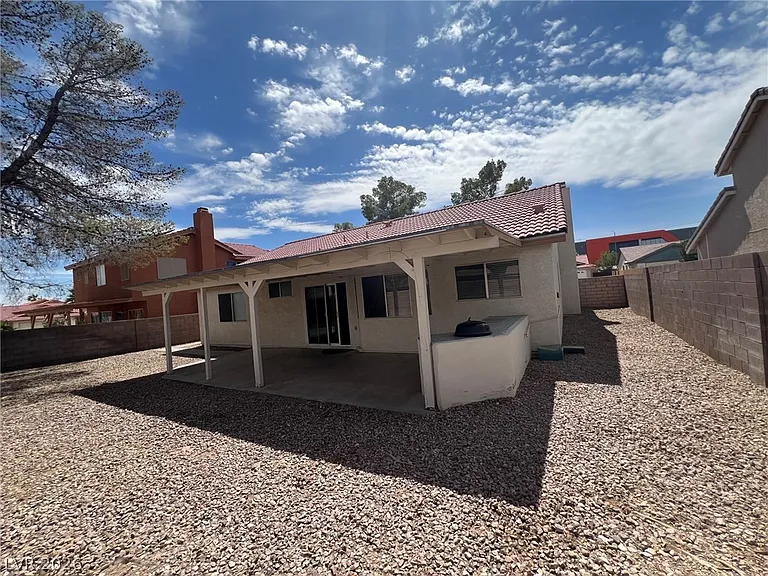 4348 Apex Dr — Photo 31