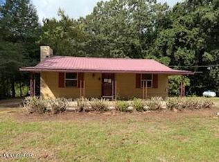 820 Chickasaw Rd, Pope, MS 38658
