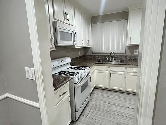 4th image of 1163 E Washington Blvd