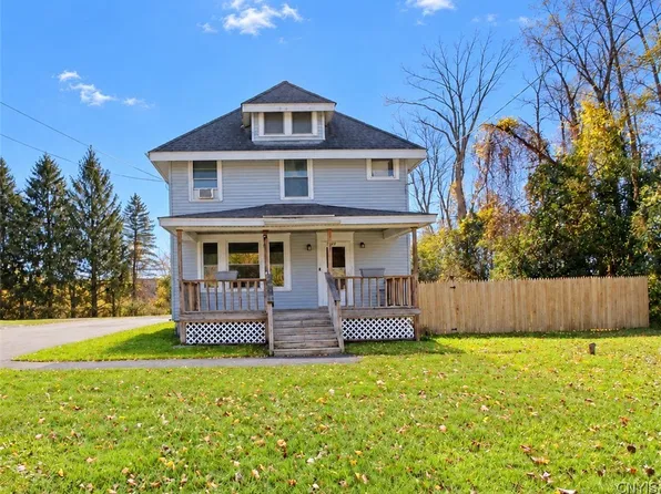 5690 Caughdenoy Rd, Clay, NY 13041