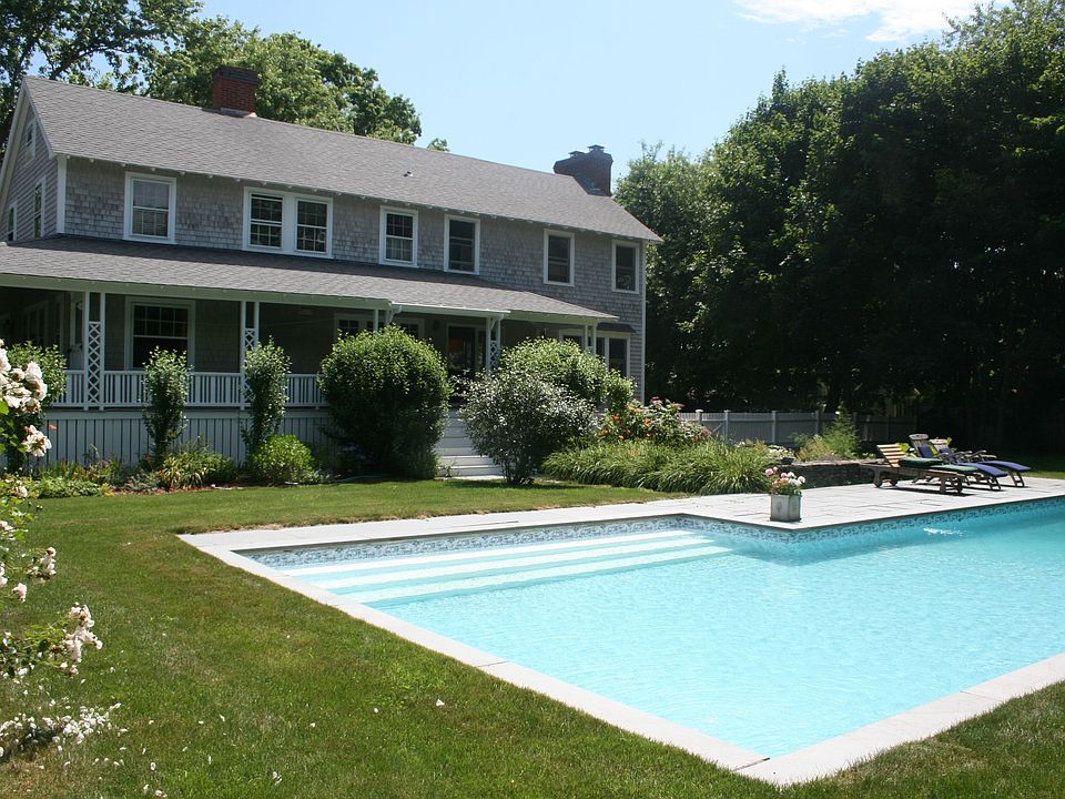2nd image of 52 Crooked Ln