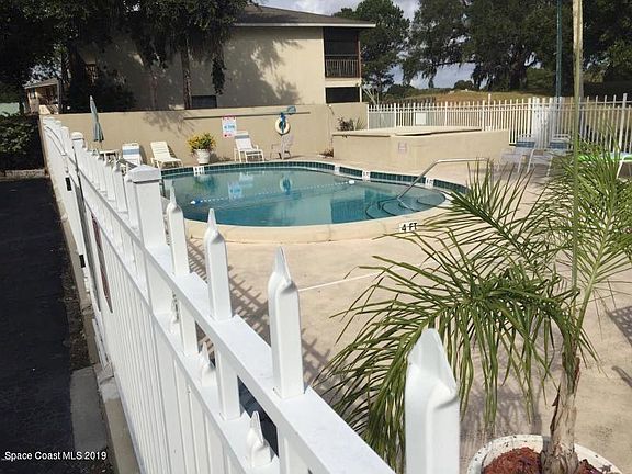 5th image of 2170 Knox Mc Rae Dr #18