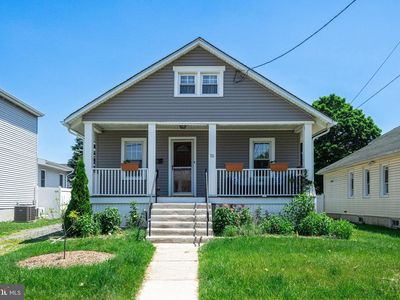 15 S Clinton Ave, Maple Shade, NJ, 08052