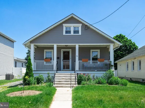 15 S Clinton Ave, Maple Shade, NJ 08052