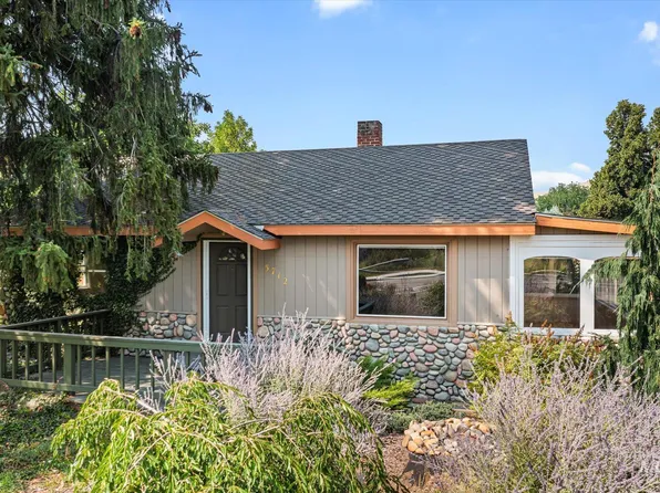 5712 W Castle Dr, Boise, ID 83703