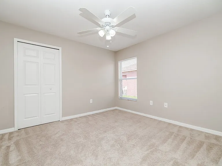 4013 Constantine Loop — Photo 11