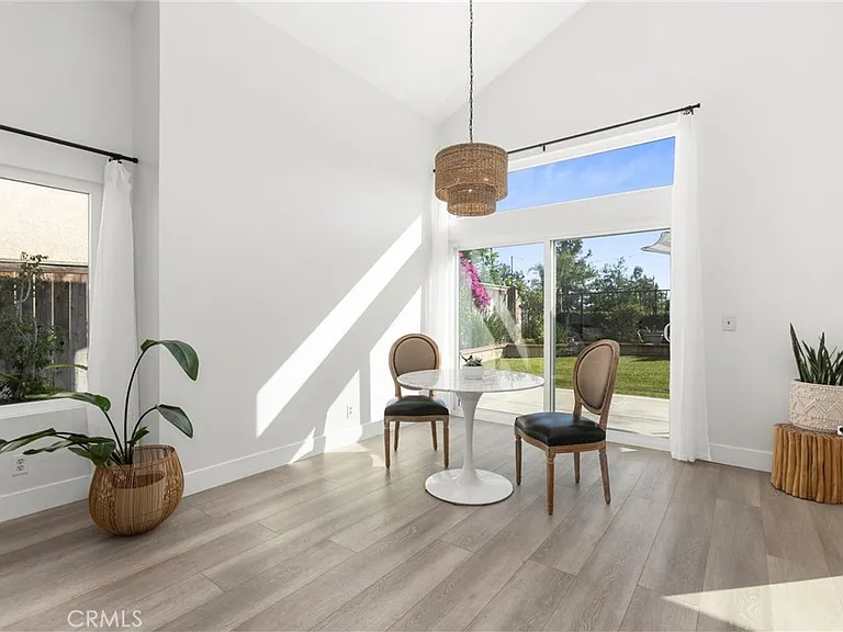 28765 Calle Vis — Photo 14