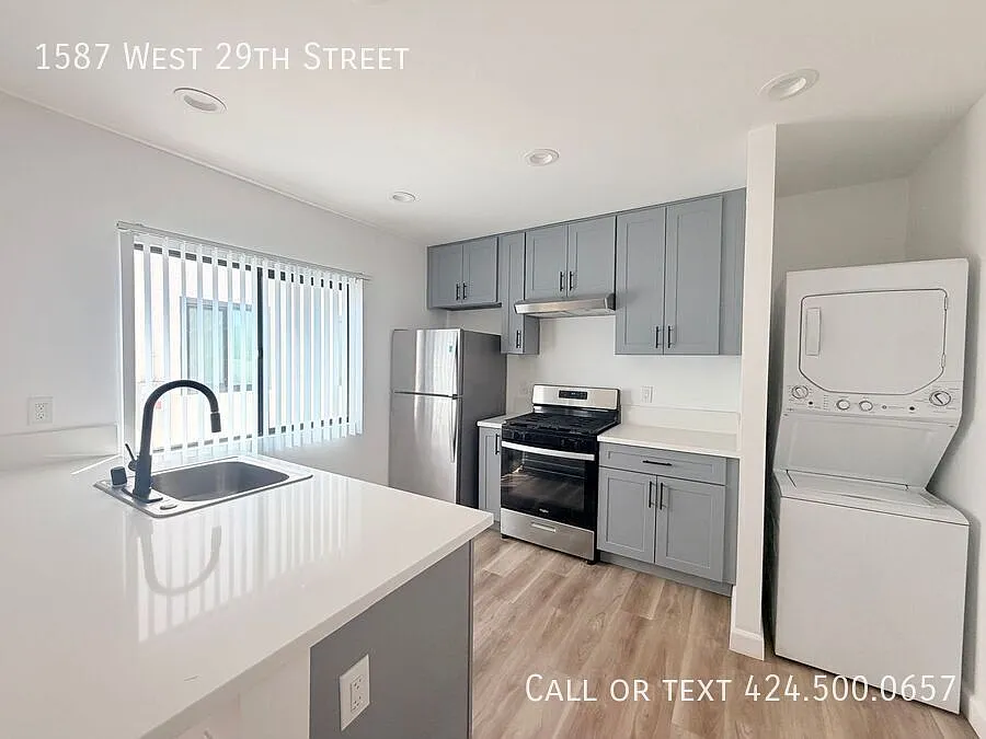 Modern 2BD/2BA Near USC — Photo 4