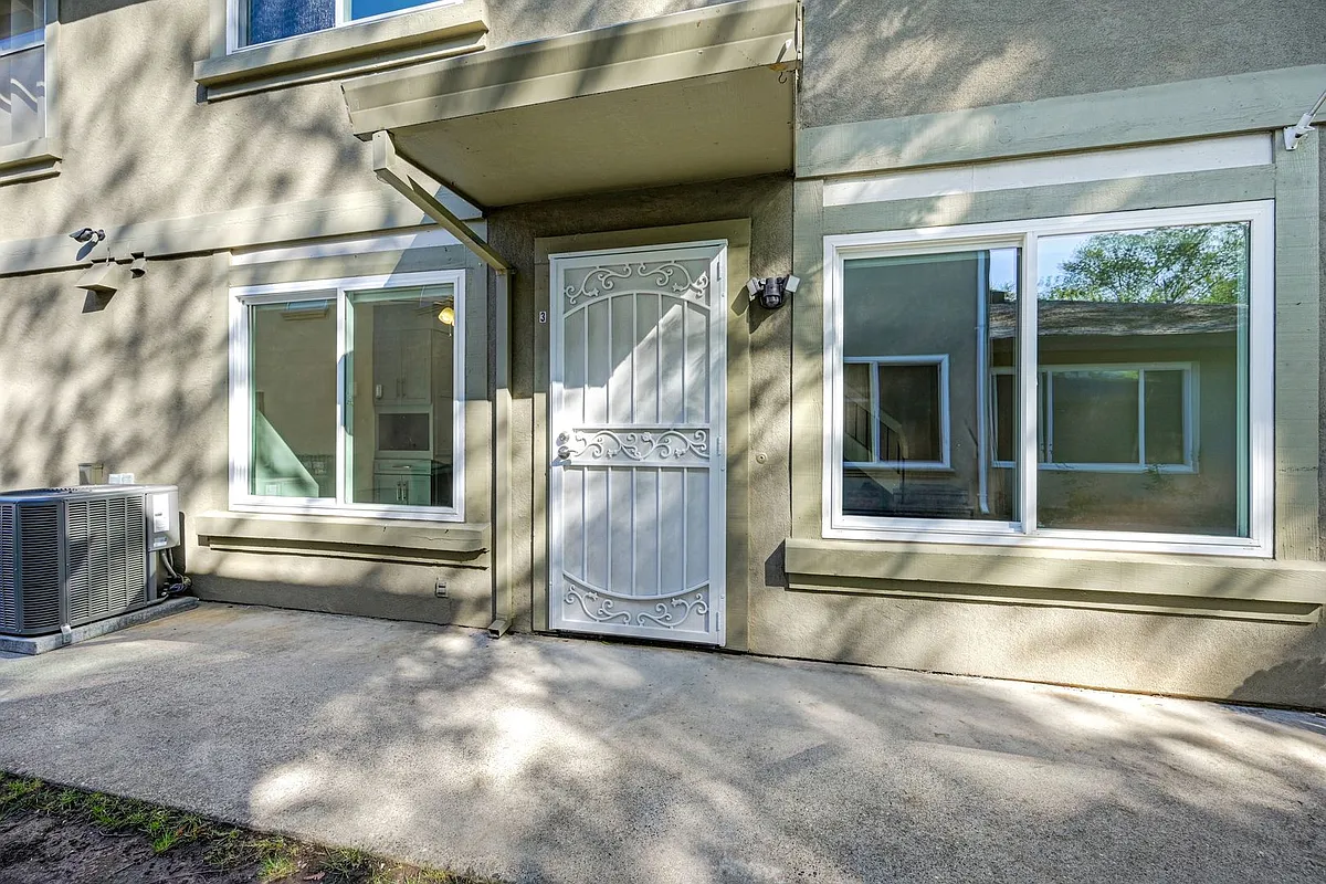 Building Photo - 3711 Galena Dr #3