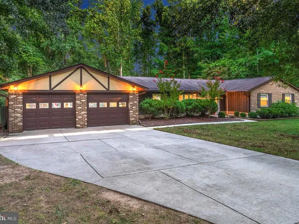 745 Conoy Ct, Millersville, MD 21108