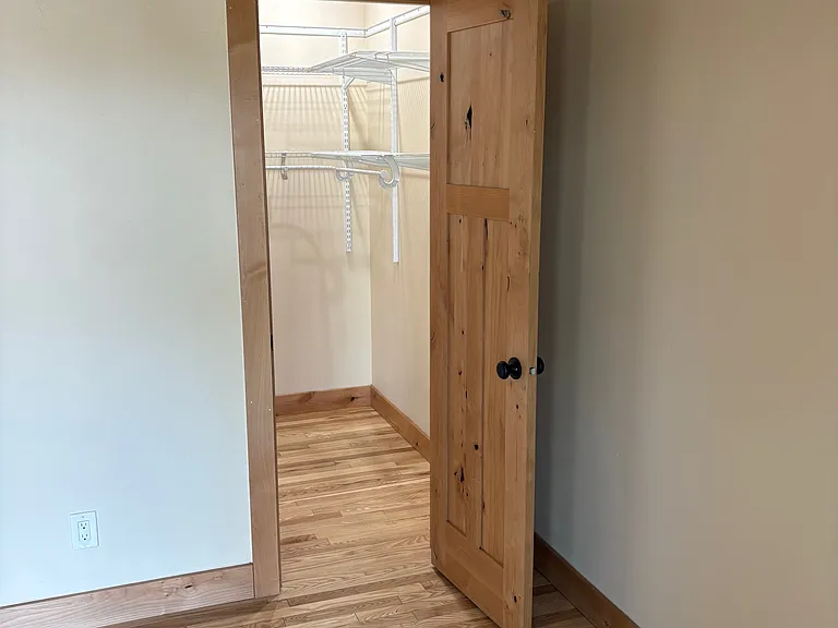 closet room 2