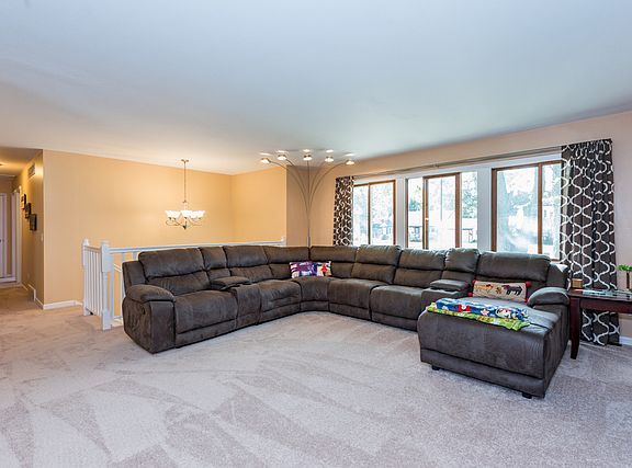 4th image of 803 Geddes Ave