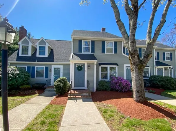 31 Daniel Dr #31, North Easton, MA 02356