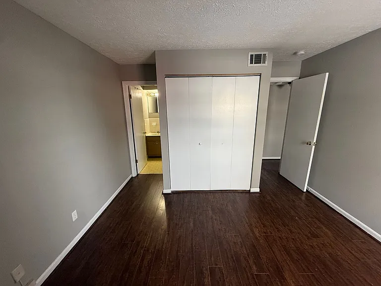 1316 Roosevelt Ave — Photo 9