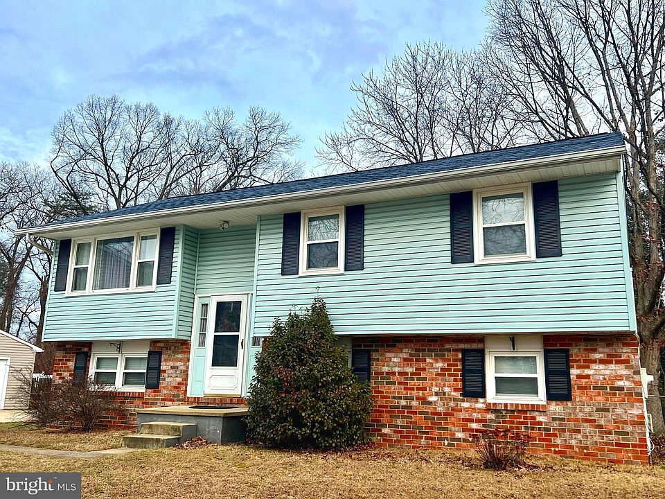 1st image of 904 Jay Ct