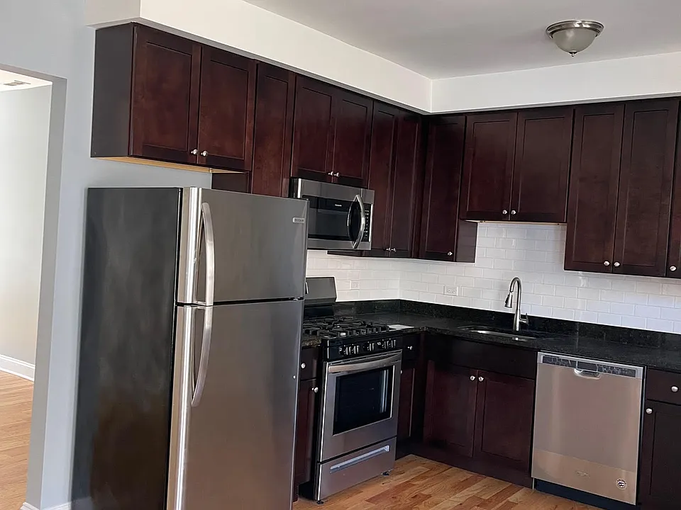 1646-2I W Pratt Blvd #1646-2I