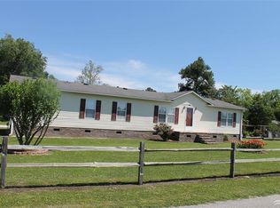 106 W Smith St, Chadbourn, NC 28431