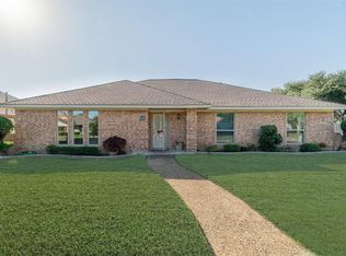 418 Ridgegate Pl, Garland, TX 75040
