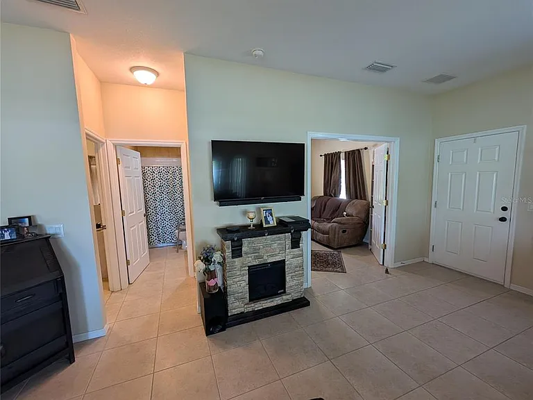 25526 Heritage Lake Blvd — Photo 10