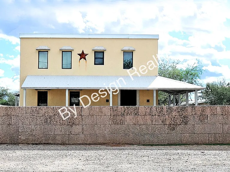 1040 E Halcyon Rd — Photo 4