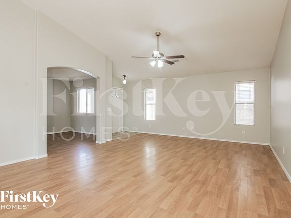 4th image of 8551 W Sonora St
