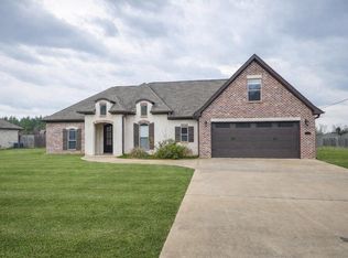 4120 Old Wolfe Rd, Caledonia, MS 39740