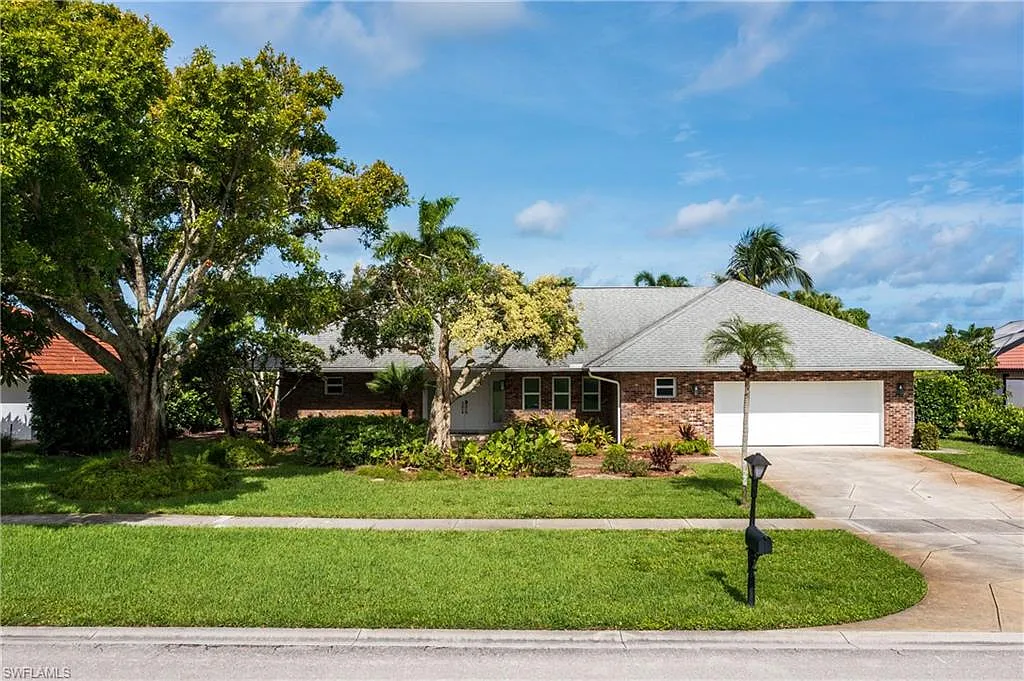 4 bed, 2.0 bath, 2103 sqft, $11,000 — Photo 1