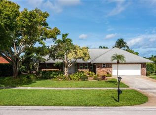 2500 Kings Lake Blvd, Naples, FL 34112