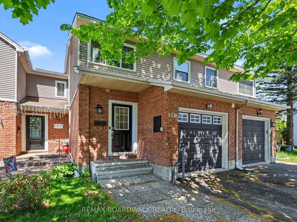 1388 Beaucourt Pl, Ottawa, ON K4A 1W3
