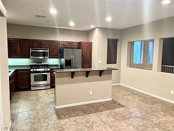 2nd image of 10569 Longoria Garden St