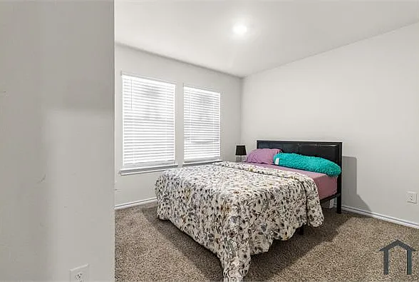 2928 Roper St — Photo 15