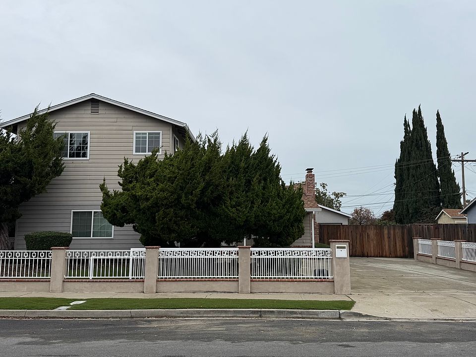 1st image of 39848 Burr Ave